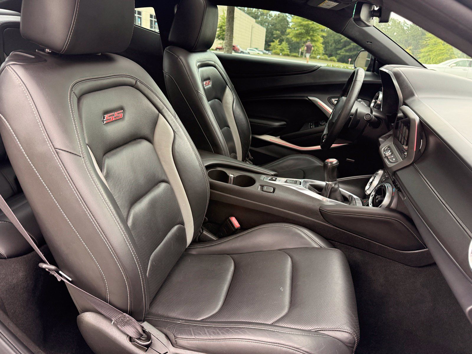 Used 2016 Chevrolet Camaro SS RWD image 37