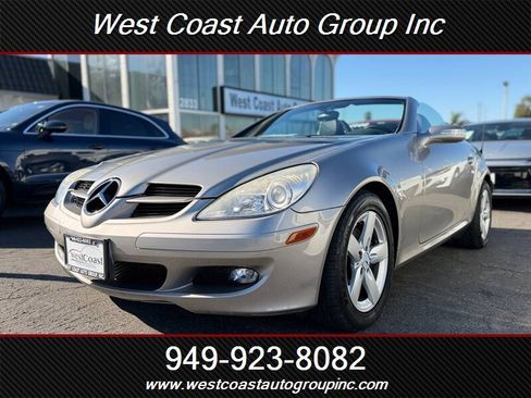 Used 2006 Mercedes-Benz SLK 280 w/ Entertainment Pkg image 1