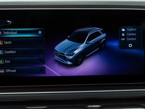 Used 2024 Mercedes-Benz GLE 350 4MATIC w/ Driver Assistance Package image 26