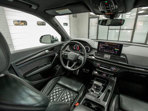 Used 2023 Audi SQ5 Premium Plus w/ Premium Plus Package image 17
