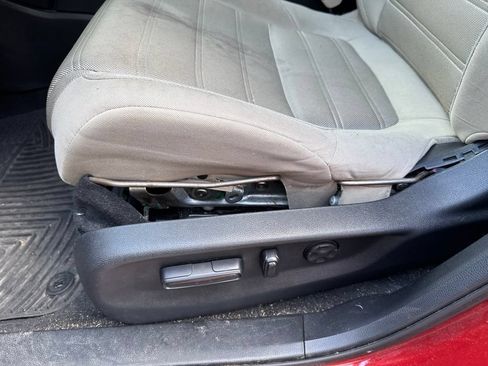 Used 2018 Honda CR-V EX image 39