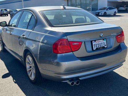 Used 2011 BMW 328i Sedan RWD image 6