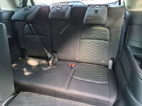 Used 2025 Nissan Pathfinder SV AWD/4WD image 22