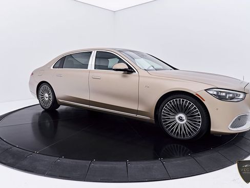 Used 2024 Mercedes-Benz Maybach S 680 4MATIC image 19