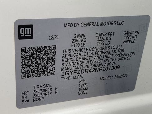 Used 2022 Cadillac XT4 Premium Luxury w/ Cold Weather Package image 28