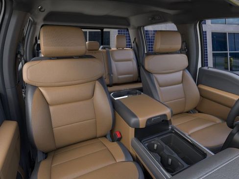 New 2025 Ford F250 Lariat w/ Lariat Ultimate Package image 11