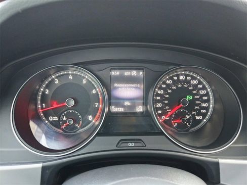 Used 2021 Volkswagen Atlas Cross Sport SE image 21