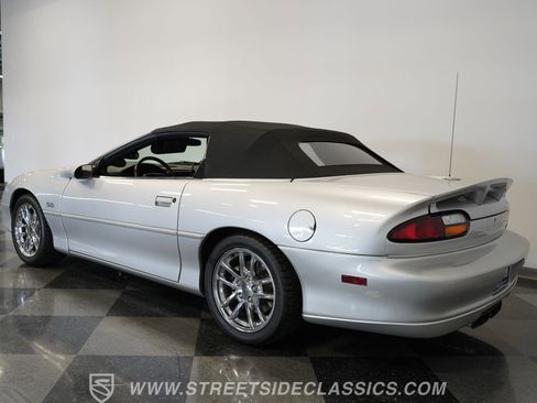 Used 2002 Chevrolet Camaro Z28 w/ SS Performance/Appearance Pkg image 14