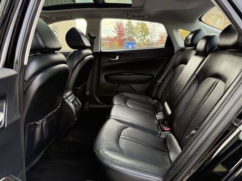 Used 2019 Kia Optima EX w/ EX Premium Package image 16