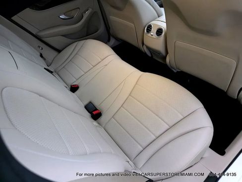 Used 2018 Mercedes-Benz GLC 300 w/ Premium Package image 37