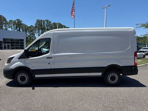 Used 2024 Ford Transit 250 148 Medium Roof RWD image 7