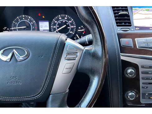 Used 2018 INFINITI QX80 4WD image 12