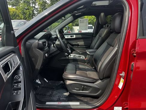 Certified 2023 Ford Explorer ST-Line w/ Class IV Trailer Tow Package AWD/4WD image 19