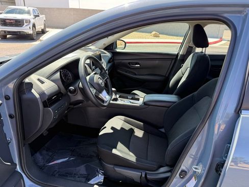Used 2024 Nissan Sentra SV image 11