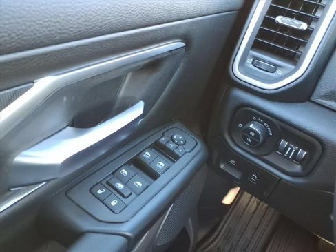 New 2026 RAM 1500 Big Horn AWD/4WD image 25
