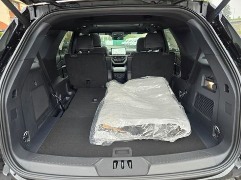 New 2026 Ford Explorer Tremor w/ Tremor Ultimate Package AWD/4WD image 14