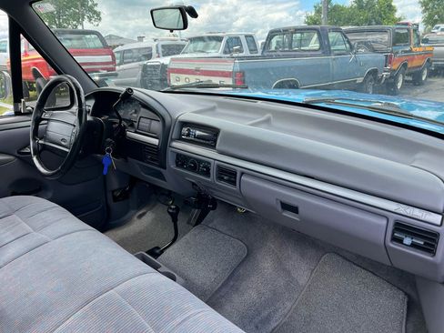 Used 1995 Ford F150 4x4 Regular Cab image 15