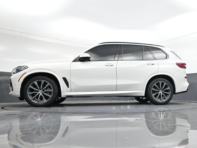 Used 2019 BMW X5 xDrive40i w/ M Sport Package AWD/4WD image 33