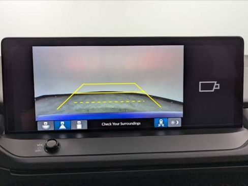 Used 2024 Honda Accord Sport image 27