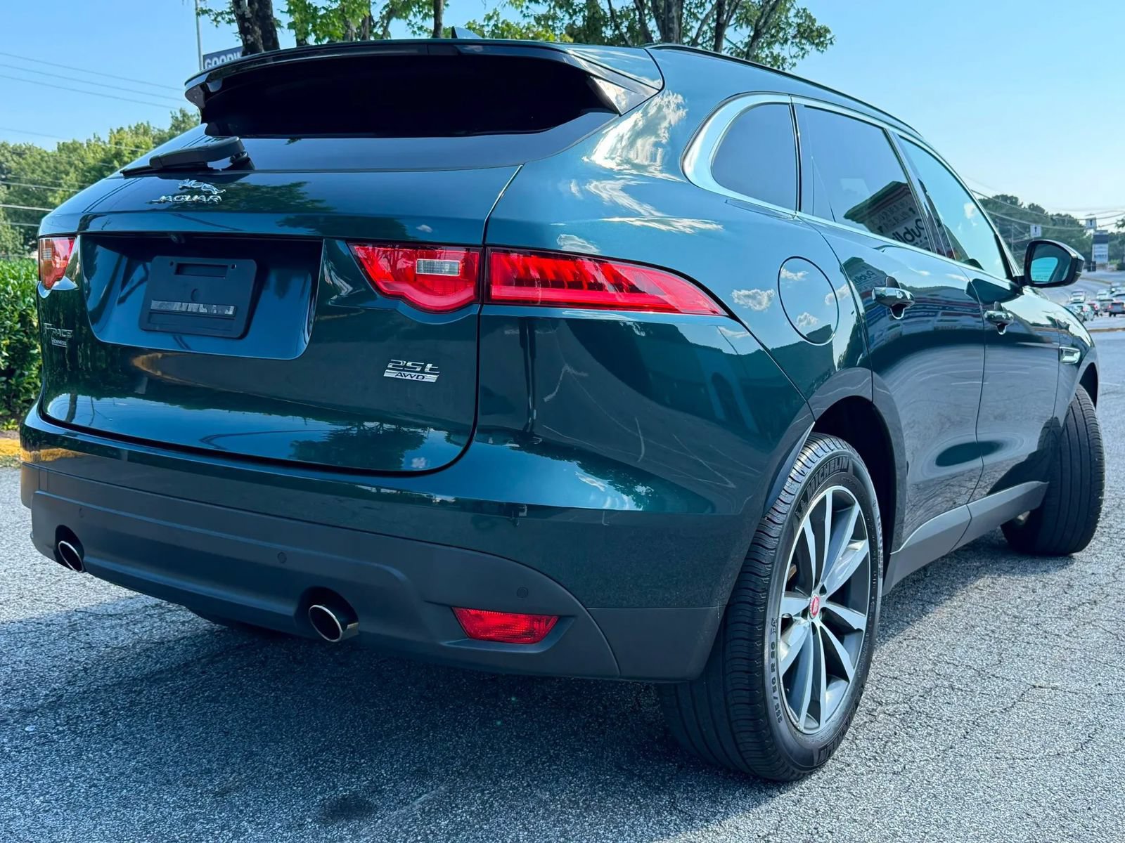 Used 2018 Jaguar F-PACE Prestige AWD/4WD image 4