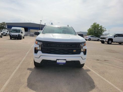Used 2024 Chevrolet Silverado 1500 Custom RWD image 3