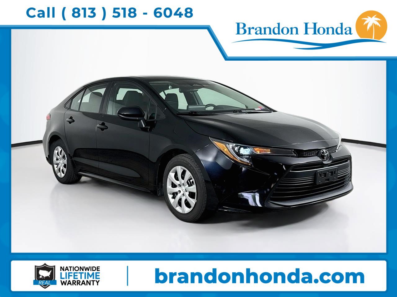 Used 2024 Toyota Corolla LE FWD image 1