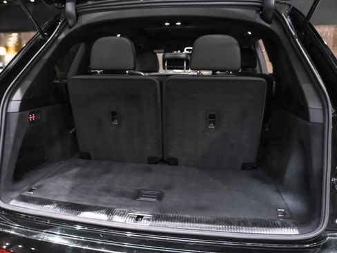 Used 2018 Audi Q7 3.0T Premium Plus w/ Premium Plus Package image 50