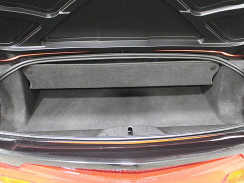 Used 2014 Chevrolet Corvette Stingray Convertible w/ Battery Protection Package image 17