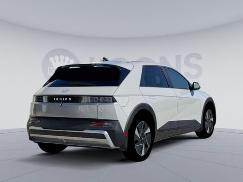 New 2026 Hyundai Ioniq 5 SEL RWD image 10