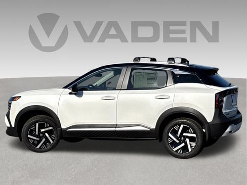 New 2026 Nissan Kicks SV w/ Cold Weather Package FWD image 28