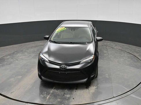 Used 2019 Toyota Corolla LE image 23