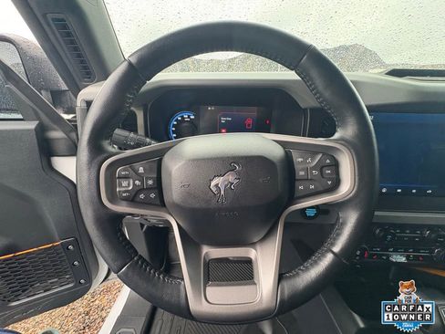 Certified 2023 Ford Bronco Badlands image 2