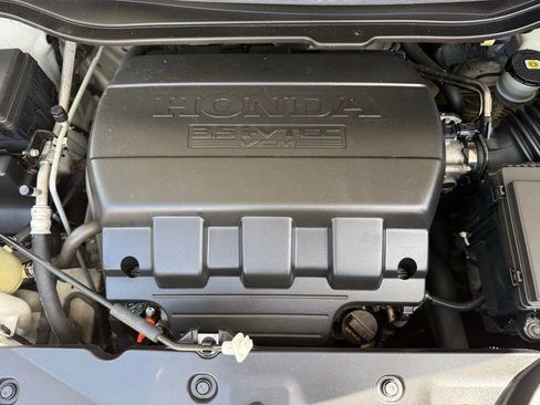 Used 2016 Honda Odyssey Touring Elite image 28