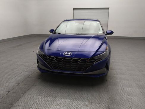 Used 2023 Hyundai Elantra Limited FWD image 15