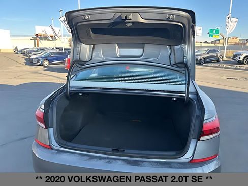 Used 2020 Volkswagen Passat 2.0T SE image 12