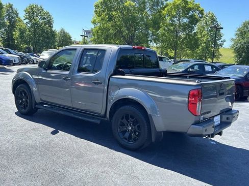 Used 2019 Nissan Frontier SV w/ Value Truck Package RWD image 6
