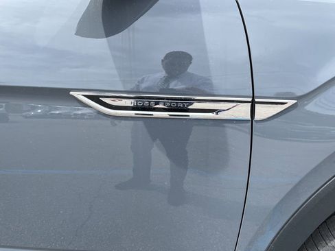 New 2026 Volkswagen Atlas Cross Sport SEL Premium R-Line image 4