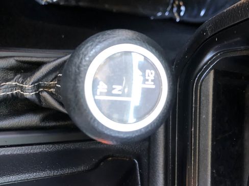 Used 2021 Jeep Wrangler Unlimited Sahara w/ Uconnect 4C Nav & Sound Group AWD/4WD image 15
