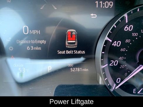 Used 2022 Toyota Highlander XLE image 19