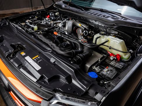 Used 2024 Ford F250 Lariat w/ Lariat Ultimate Package image 39