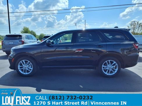 Used 2024 Dodge Durango GT image 2