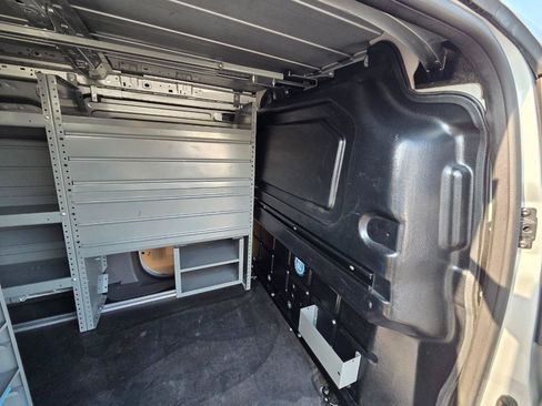 Used 2022 Ford Transit Connect XLT FWD image 29