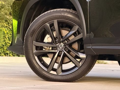 Certified 2025 Lexus NX 450h+ AWD w/ Luxury Package image 8