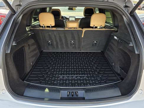 Used 2020 Lincoln Corsair Reserve w/ Rear Removable Package Tray image 16