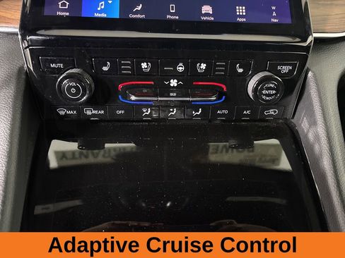 Used 2025 Jeep Grand Cherokee Summit image 19