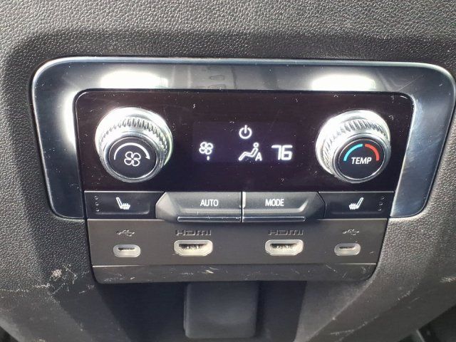 Used 2021 GMC Yukon Denali w/ Denali Ultimate Package AWD/4WD image 41