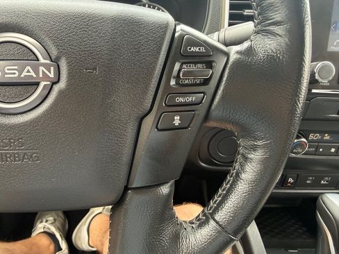 Used 2022 Nissan Frontier SV RWD image 28