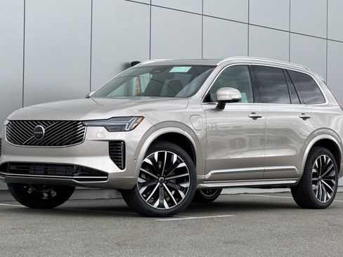 New 2026 Volvo XC90 T8 Plus w/ Protection Package Premier AWD/4WD image 1