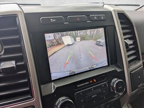 Used 2020 Ford F150 Lariat image 20