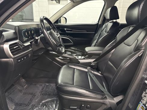 Used 2023 Kia Telluride S AWD/4WD image 19